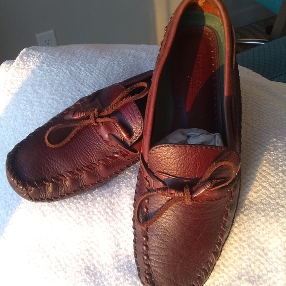 H.S.TRASK GENUINE HANDSEWN SLIP-ONS - SIZE 11 M - Picture 9 of 16